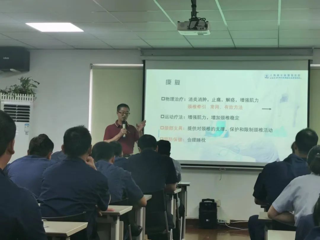 康复展-零距离享受健康服务！松江这家康复医院的医务人员走进企业