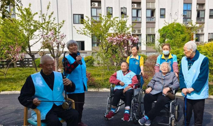 康复护理展-资阳乐至：医养融合让老年人获得更高生活质量